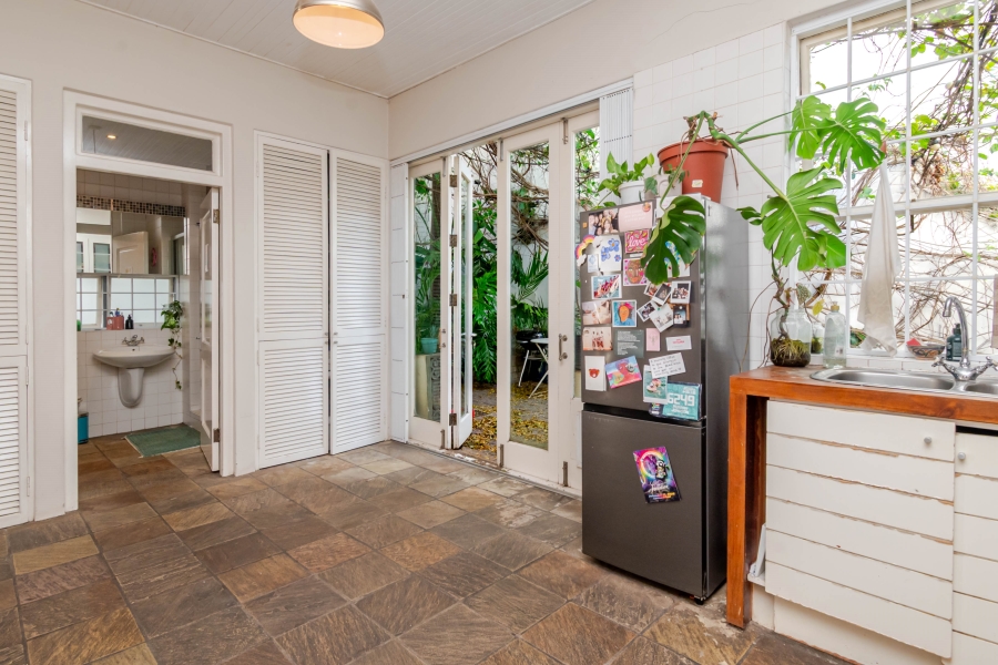 2 Bedroom Property for Sale in Tamboerskloof Western Cape